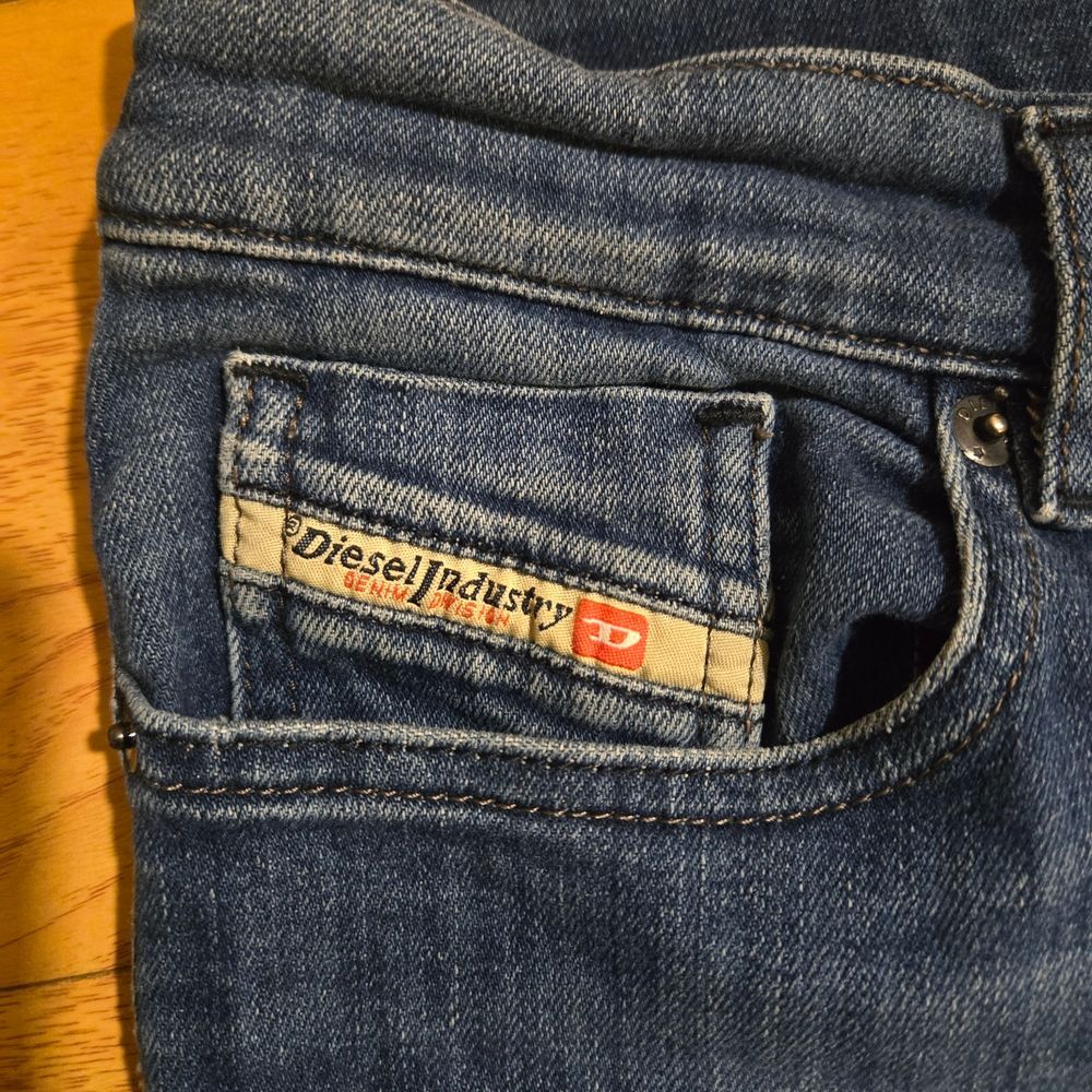 Diesel BOOTZEE Women Denim Stretch Jeans Slim Bootcut Regular Waist- Size 28 - Picture 7 of 11